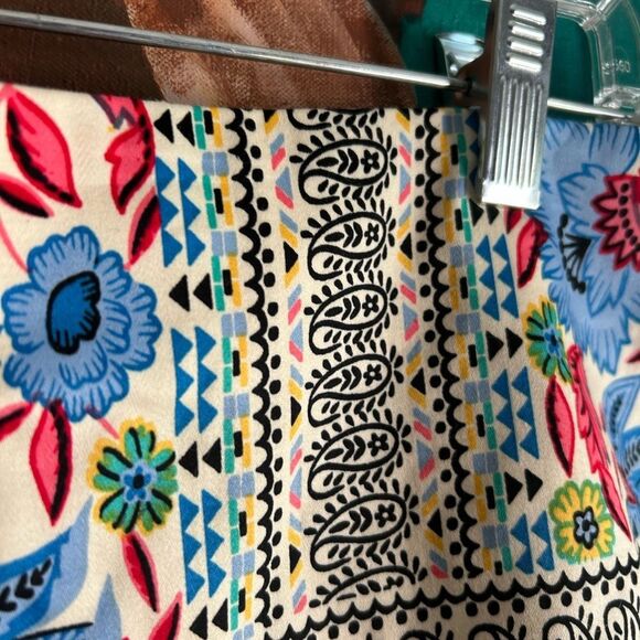 Flying Tomato Anthropologie Boho Multicolor Floral High Waist Women's Shorts M - Picture 9 of 16